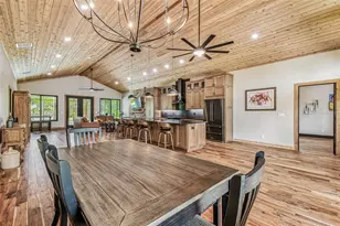 1517 Uncle Bud's Ln, Lithia, FL 33547 - Photo 8