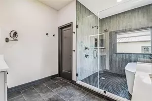 1517 Uncle Bud's Ln, Lithia, FL 33547 - Photo 24