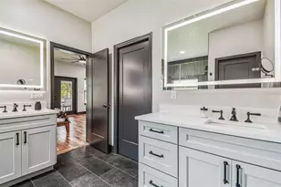 1517 Uncle Bud's Ln, Lithia, FL 33547 - Photo 26