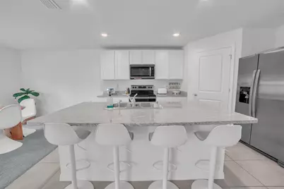 36558 Spanish Rose Drive, Dade City, FL 33525 - Photo 10