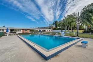 12400 Park Blvd, Seminole, FL 33772 - Photo 32