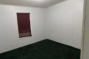 359 Center Dr, Deland, FL 32724 - Photo 8