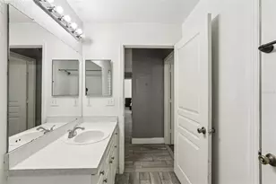 17104 Carrington Park Dr, Tampa, FL 33647 - Photo 22