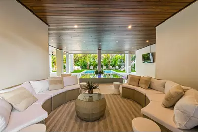 107 Maple Avenue, Anna Maria, FL 34216 - Photo 8