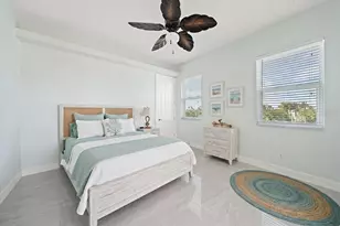 11700 5th St E, Treasure Island, FL 33706 - Photo 54