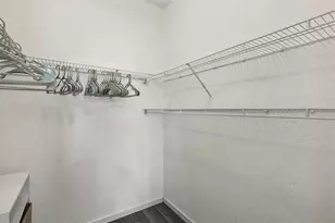 17104 Carrington Park Dr, Tampa, FL 33647 - Photo 18