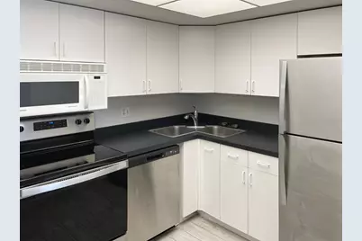 4900 Brittany Drive S #509, Saint Petersburg, FL 33715 - Photo 4