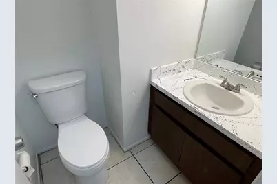 5003 Terrace Village Lane, Tampa, FL 33617 - Photo 8