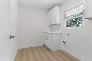 202 Driftwood Ln, Largo, FL 33770 - Photo 22