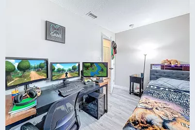 1859 Oklahoma Avenue NE, Saint Petersburg, FL 33703 - Photo 20