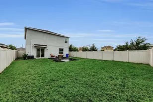 17045 Yellow Pine St, Wimauma, FL 33598 - Photo 12