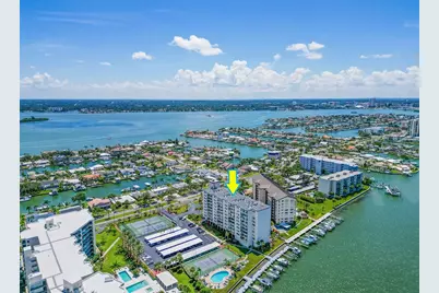 660 Island Way #901, Clearwater Beach, FL 33767 - Photo 2