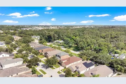 10229 Avelar Ridge Drive, Riverview, FL 33578 - Photo 38