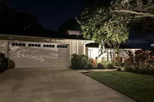 14210 Clarendon Dr, Tampa, FL 33624 - Photo 46