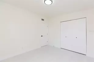 5640 Cedar St NE, Saint Petersburg, FL 33703 - Photo 36