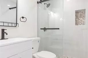 5640 Cedar St NE, Saint Petersburg, FL 33703 - Photo 30