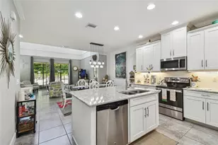 8747 Terracina Lake Dr, Tampa, FL 33625 - Photo 16