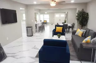 2042 Craft Ln, Sarasota, FL 34239 - Photo 20
