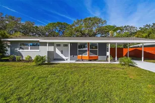 2042 Craft Ln, Sarasota, FL 34239 - Photo 1