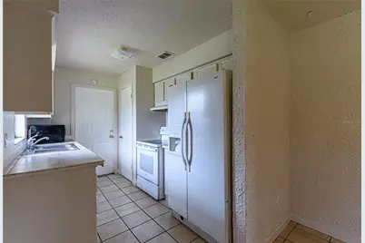 7040 Glory Road, Zephyrhills, FL 33540 - Photo 12