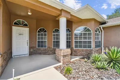 6943 Stephens Path, Zephyrhills, FL 33542 - Photo 4