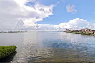 5700 Escondida Blvd S, Saint Petersburg, FL 33715 - Photo 36