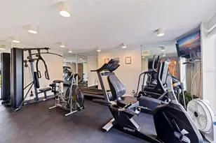 5700 Escondida Blvd S, Saint Petersburg, FL 33715 - Photo 36
