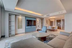 691 S Gulfview Blvd, Clearwater Beach, FL 33767 - Photo 2