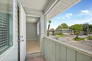 638 Golden Raintree Pl, Brandon, FL 33510 - Photo 16