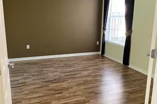 2066 Carriage Ln, Clearwater, FL 33765 - Photo 4