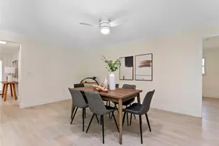 7220 Sunshine Dr S, Saint Petersburg, FL 33705 - Photo 10