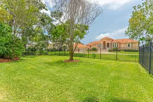 7220 Sunshine Dr S, Saint Petersburg, FL 33705 - Photo 32