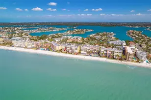 16550 Gulf Blvd, North Redington Beach, FL 33708 - Photo 32