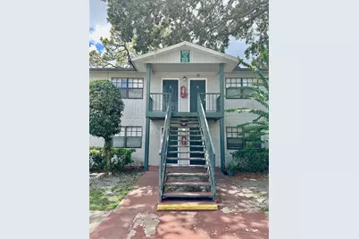 203 Pine Tulip Court #202, Tampa, FL 33612 - Photo 2