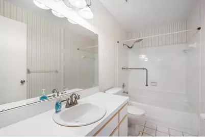 8704 40th Lane N, Pinellas Park, FL 33782 - Photo 14