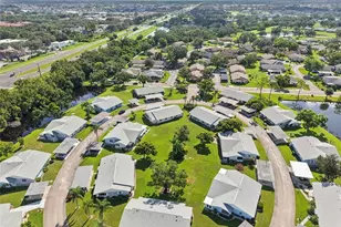 2304 Glenmore Cir, Sun City Center, FL 33573 - Photo 40