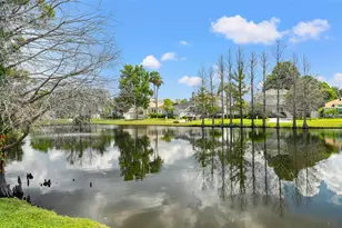 2820 Swan Cir, Dunedin, FL 34698 - Photo 6