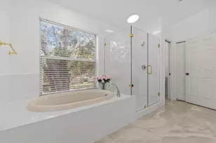 2328 Warwick Dr, Oldsmar, FL 34677 - Photo 44