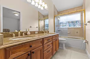 2328 Warwick Dr, Oldsmar, FL 34677 - Photo 52