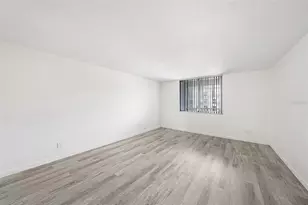 201 W Laurel St, Tampa, FL 33602 - Photo 14