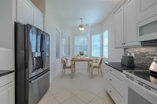 4817 Sandy Glen Way, Wimauma, FL 33598 - Photo 10