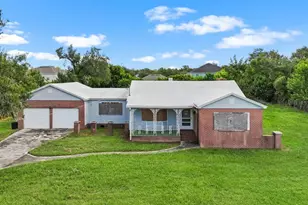 1501 12th St NE, Ruskin, FL 33570 - Photo 1