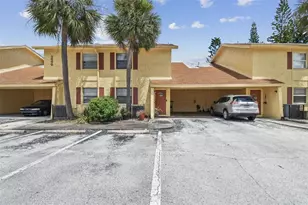 7611 La Mesita Ct, Tampa, FL 33615 - Photo 2