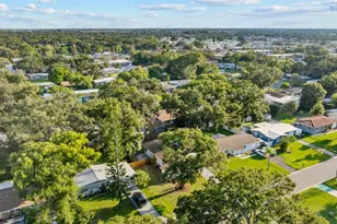 2952 Webley Dr, Largo, FL 33771 - Photo 36