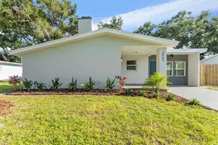 2952 Webley Dr, Largo, FL 33771 - Photo 2