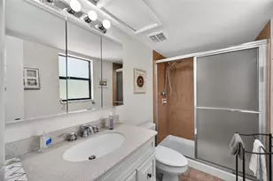2555 Royal Pines Cir, Clearwater, FL 33763 - Photo 12