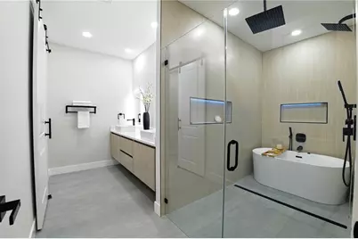 2714 W Tampa Bay Boulevard, Tampa, FL 33607 - Photo 16