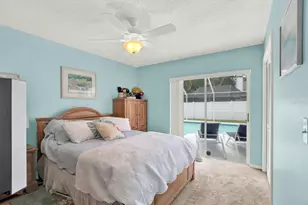 15830 Glenarn Dr, Tampa, FL 33618 - Photo 14