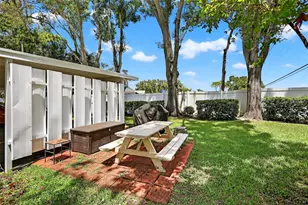 5975 Terrace Park Dr N, Saint Petersburg, FL 33709 - Photo 36