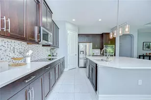 13318 Fawn Lily Dr, Riverview, FL 33579 - Photo 10